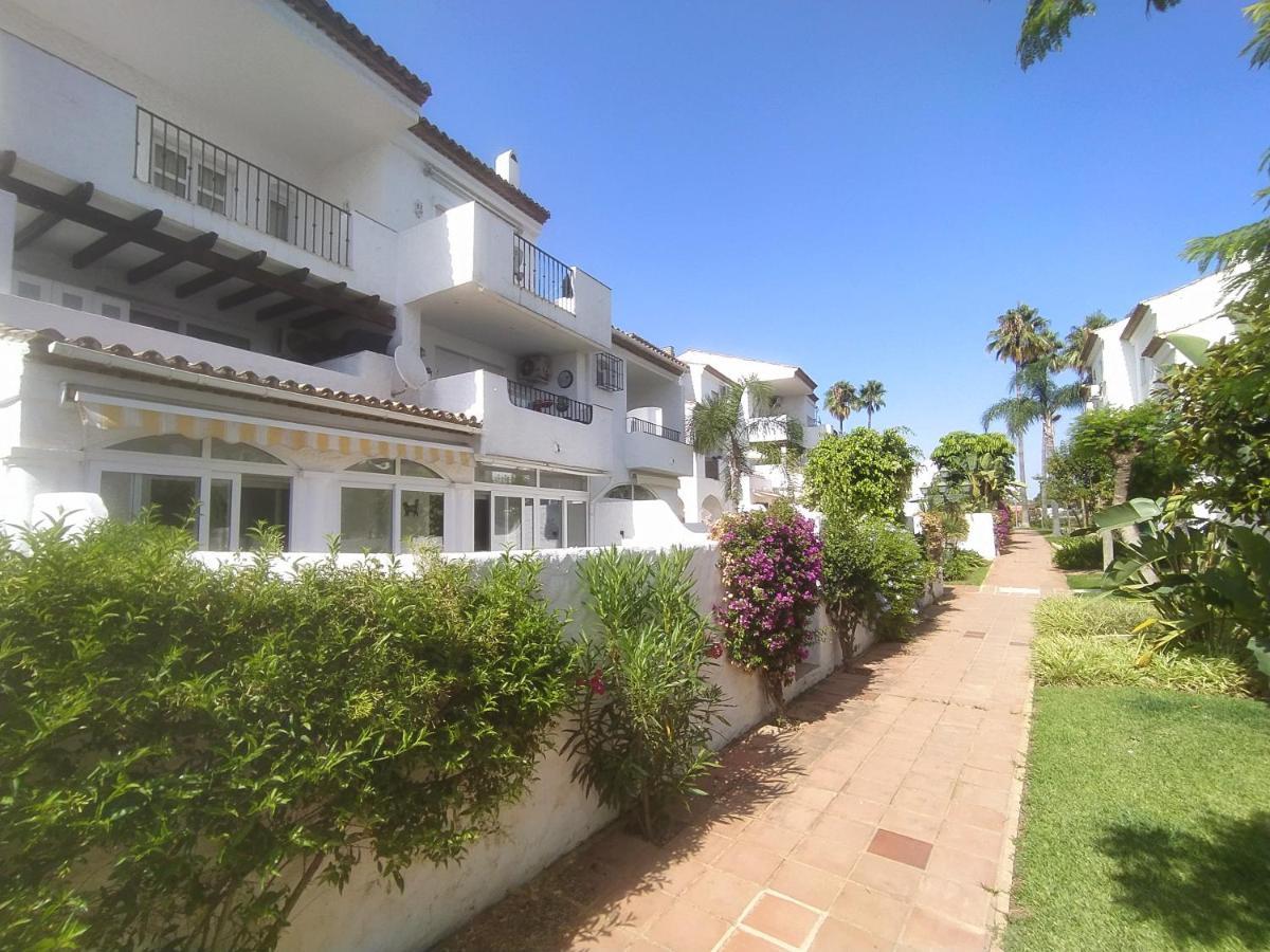 El Paraiso Golf Y Playa เอสเตโปนา ภายนอก รูปภาพ